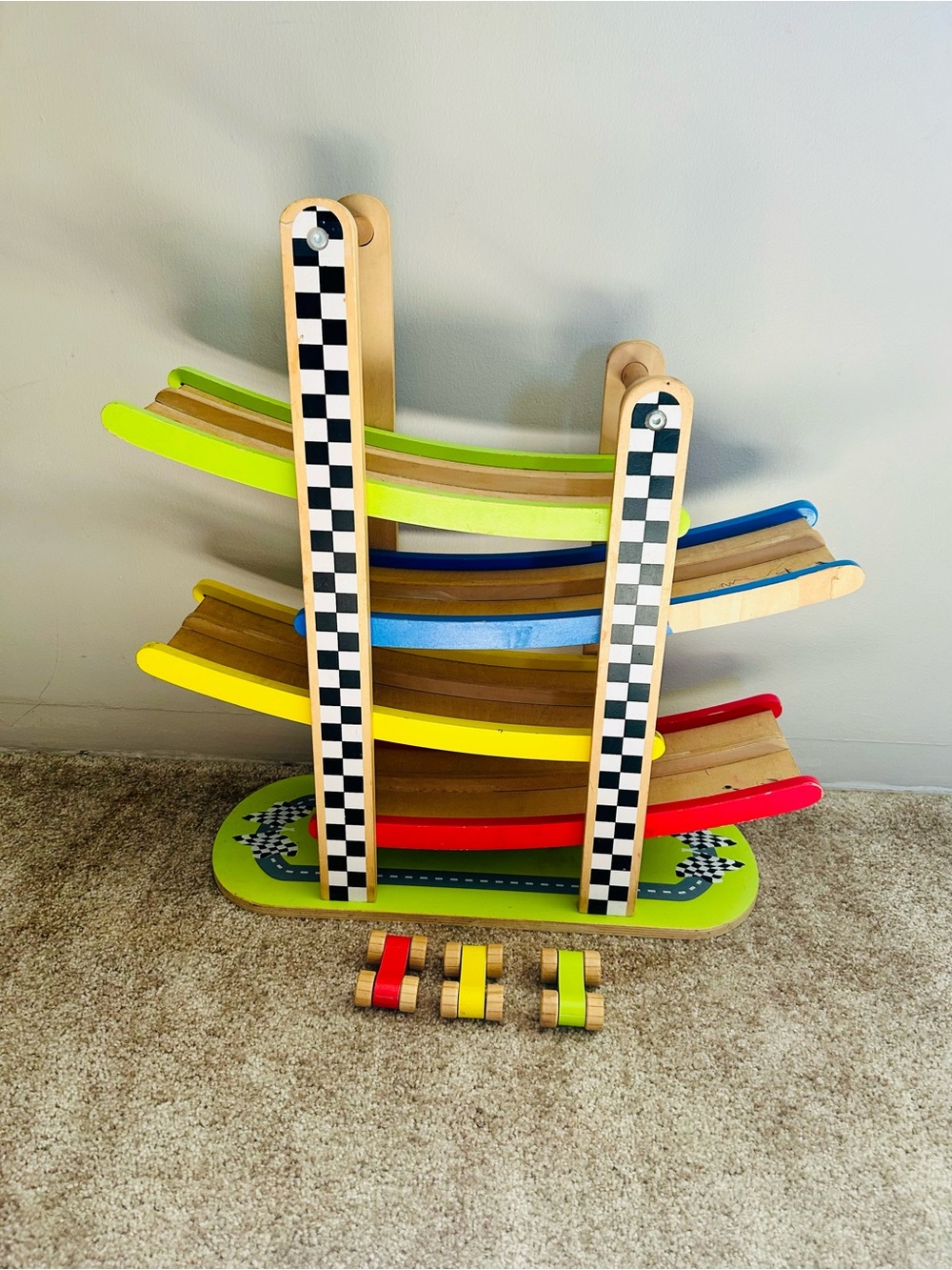 Hape wooden ramp Race Track Toy - with vehicles